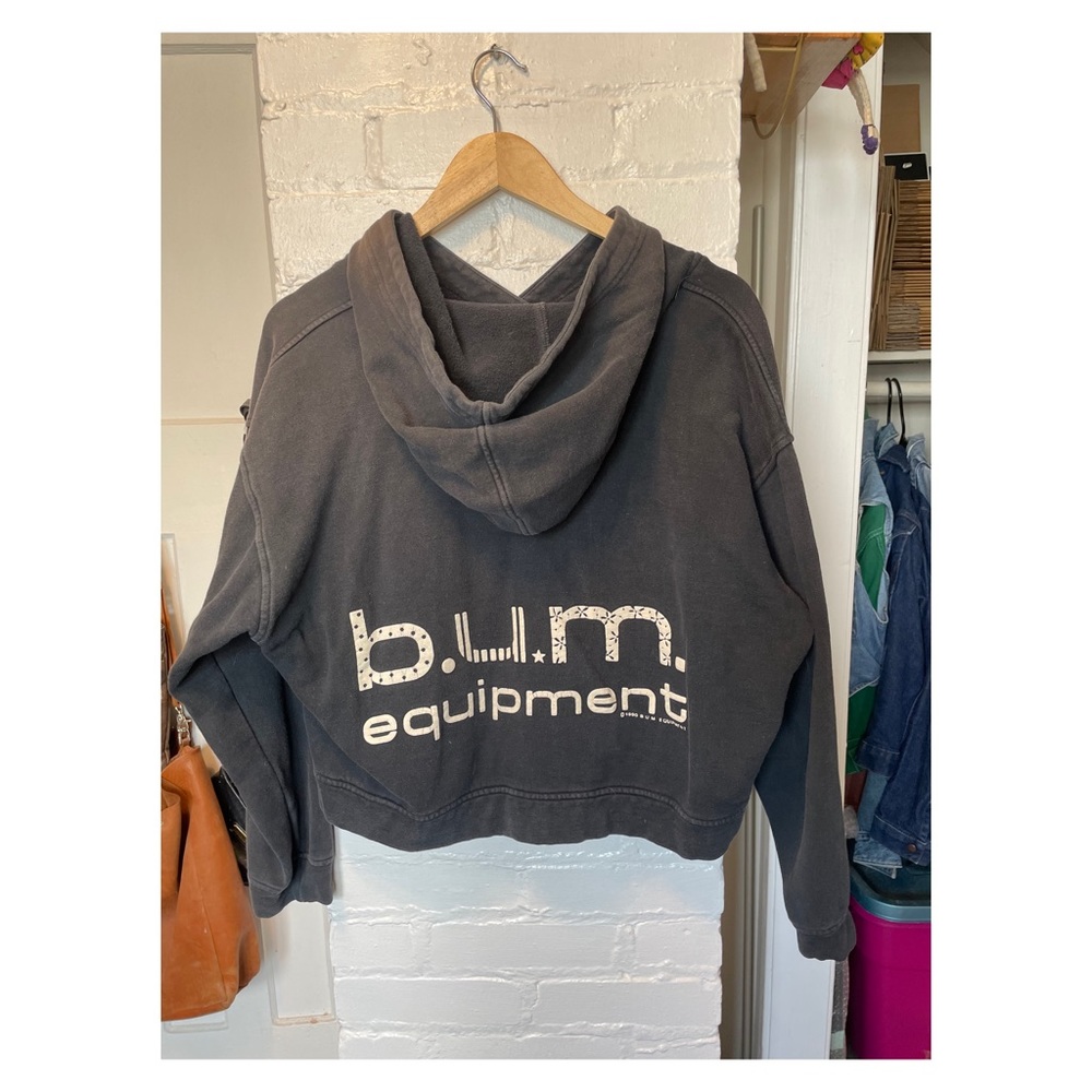 Vintage 90’s B.U.M. Cropped hoodie